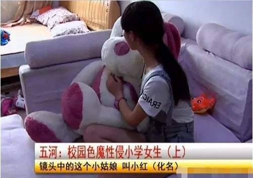 15岁代怀代生套餐生的孩子被6人围殴（15岁少年被六人打死）