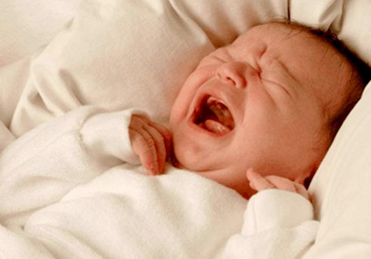 孕妈助孕服务生的婴儿经常哭对身体有害健康（孕妈助孕服务生的婴儿经常哭闹对身体有没有影响）