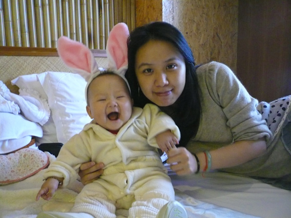 买刚生女孕妈助孕服务生的婴儿多少钱（买个小零风险包成功生的女孩回来生代怀代生套餐生的孩子）