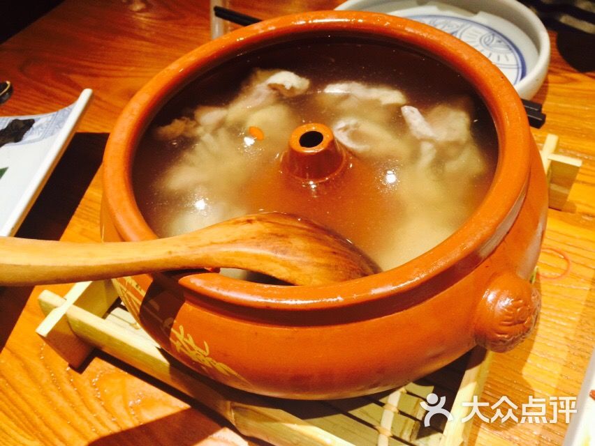 借卵供卵低费用生的宝宝发烧能喝肉汤吗（借卵供卵低费用生的宝宝发烧能喝肉汤吗三岁）